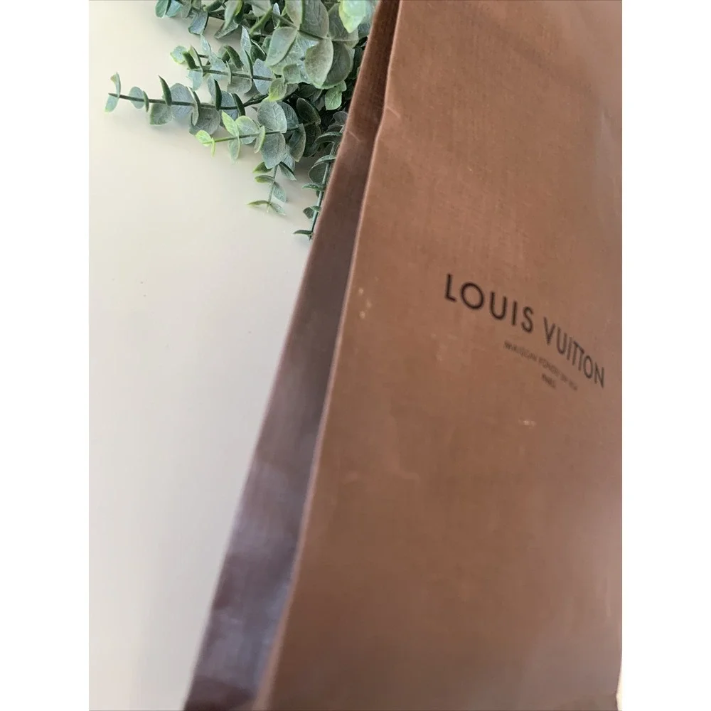 LOUIS VUITTON Authentic Paper Gift Shopping Bag 17.25